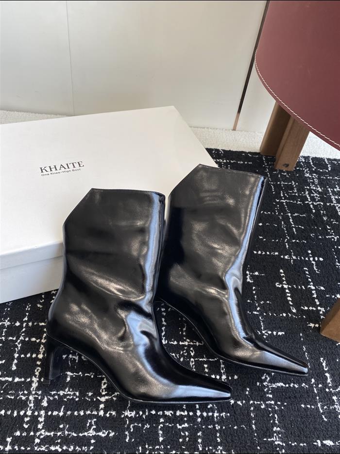 20251128174410386 390